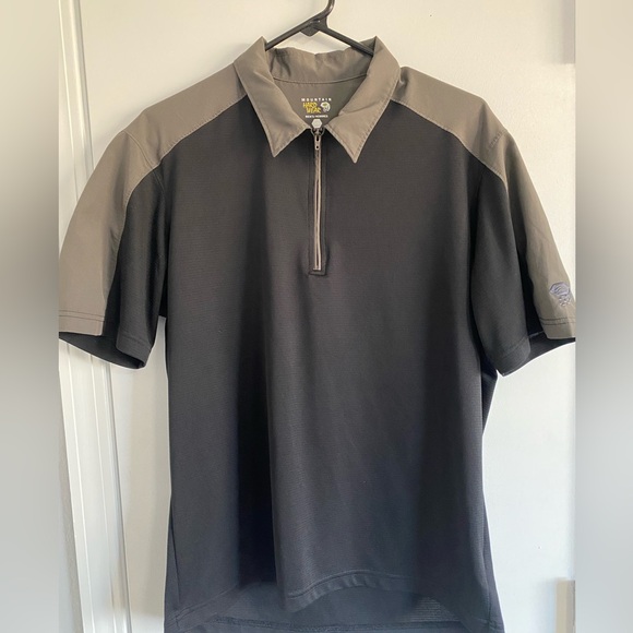 Men’s Mountain Hardwear shirts - Picture 2 of 6